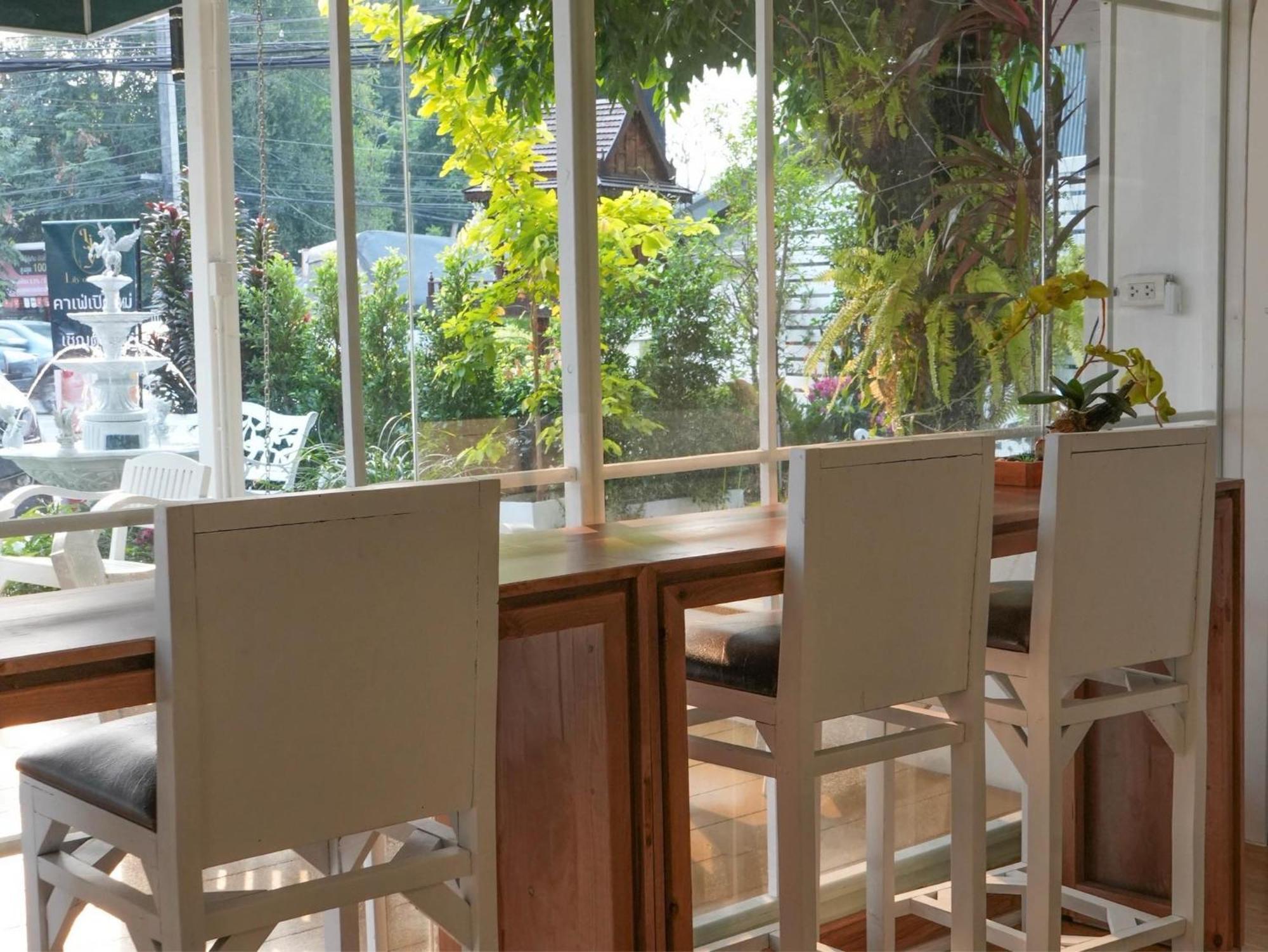 Inspire House Hotel Chiang Mai Exterior foto