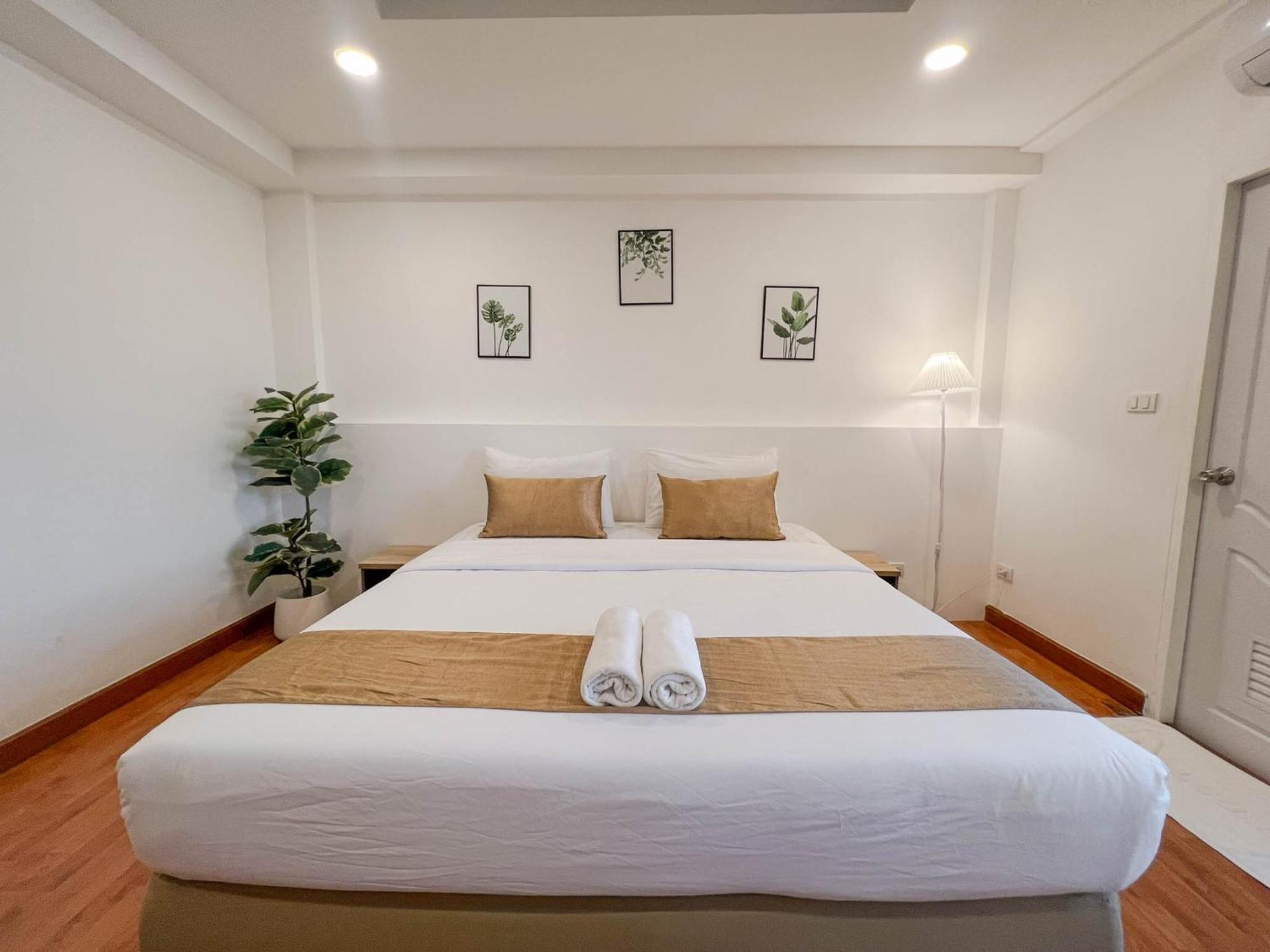 Inspire House Hotel Chiang Mai Exterior foto
