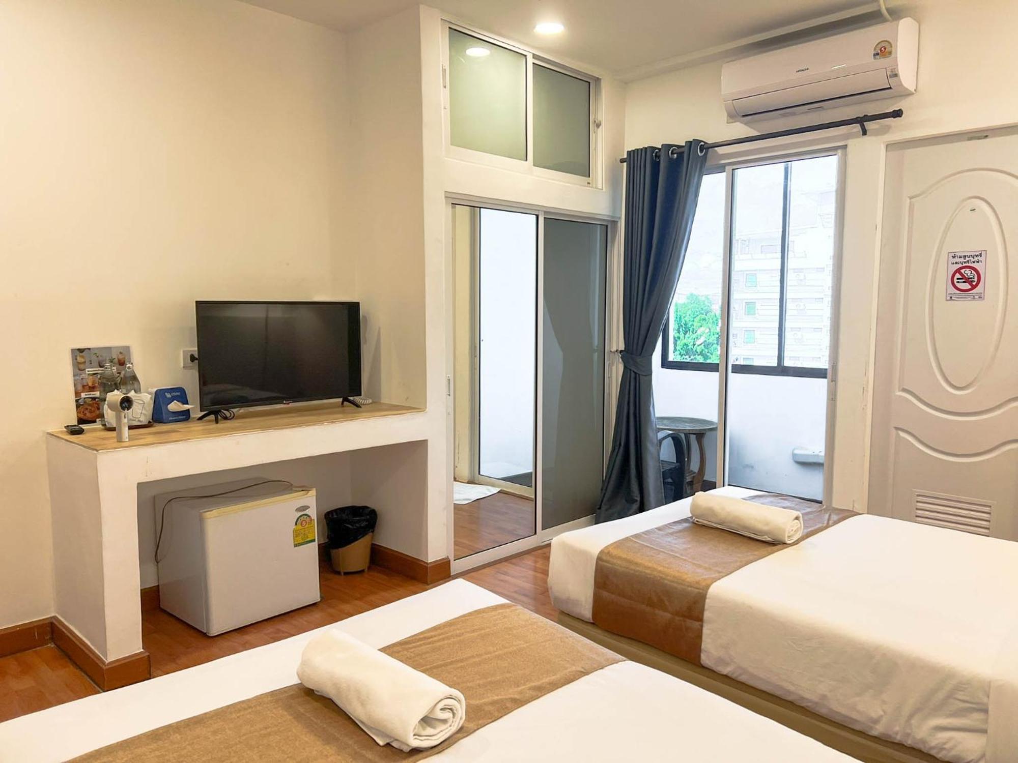 Inspire House Hotel Chiang Mai Exterior foto