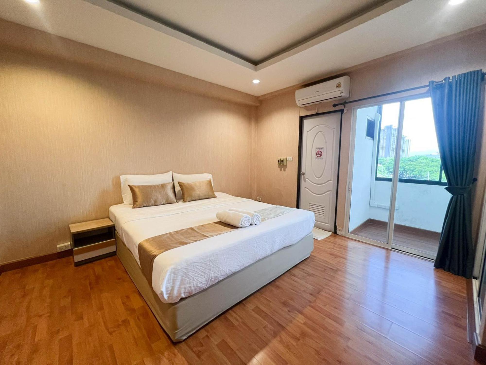 Inspire House Hotel Chiang Mai Exterior foto
